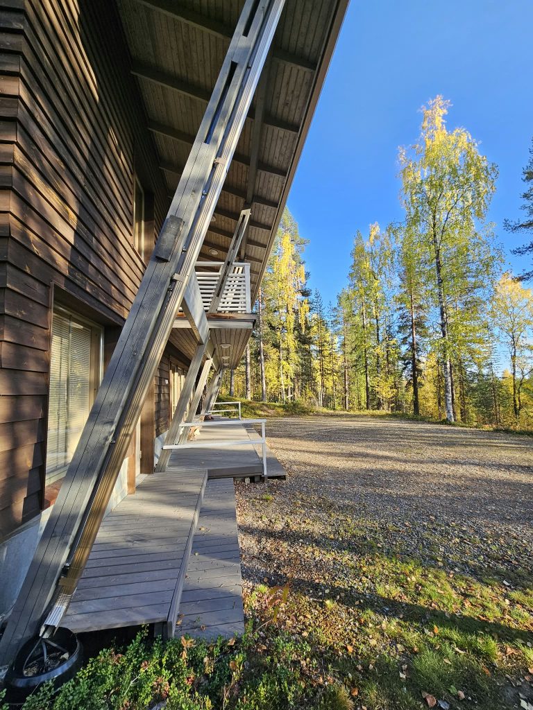 Kokoustilan sisäänkäynti